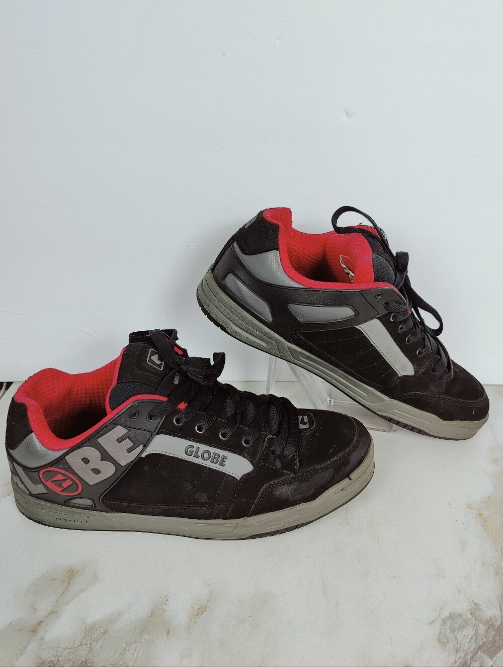 Globe Australia Men's Tilt Black Grey Red Skate Shoes, Sz 13